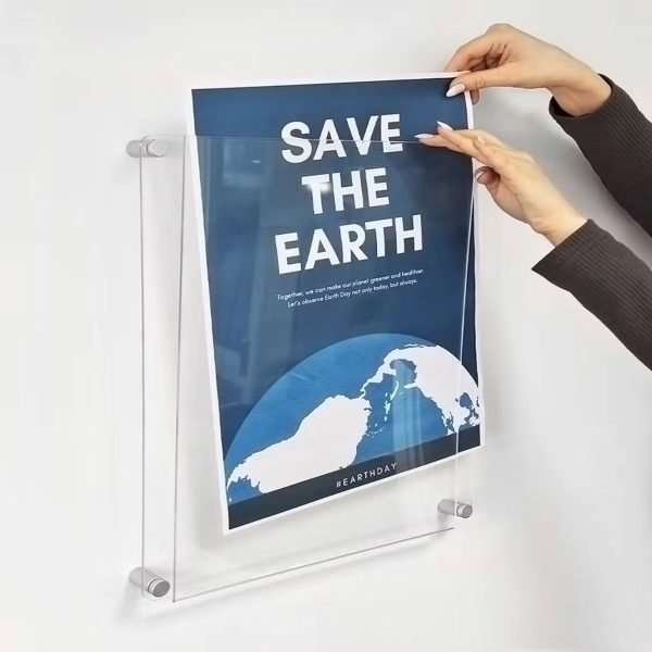 Duvara Monte Şeffaf Akrilik Çerçeve - Hızlı Değiştirilebilir Poster Tasarımı